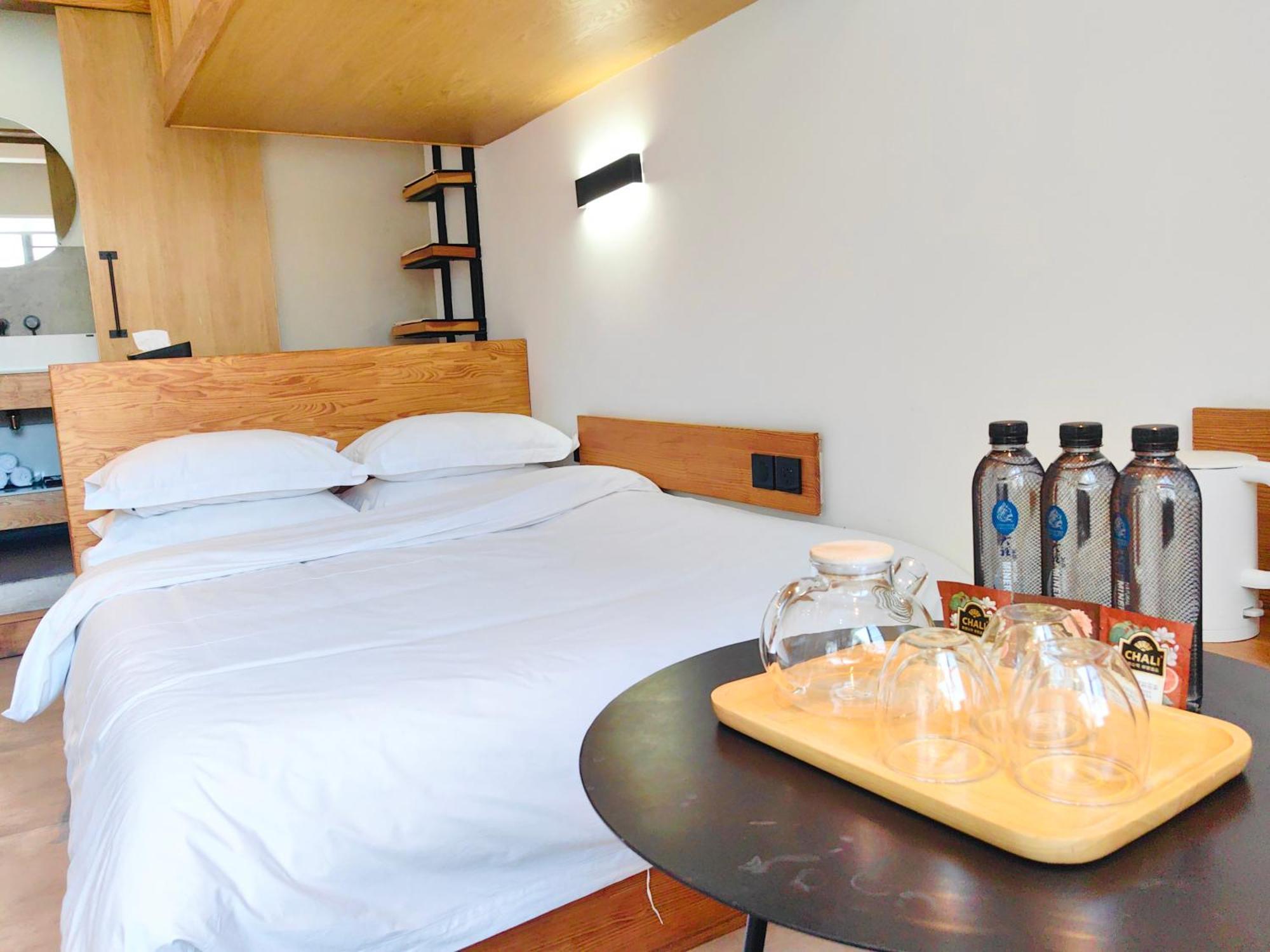 Dali Loft Travelling With Hostel エクステリア 写真
