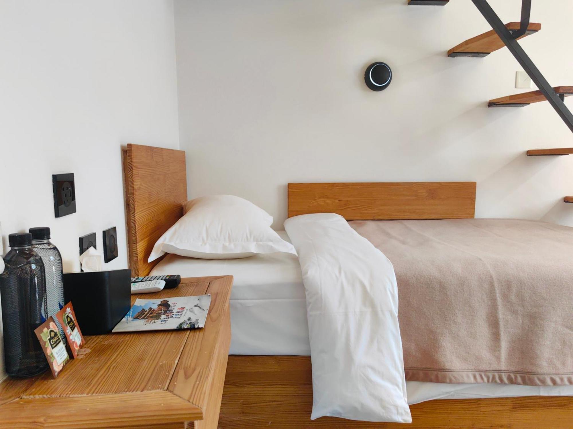 Dali Loft Travelling With Hostel エクステリア 写真