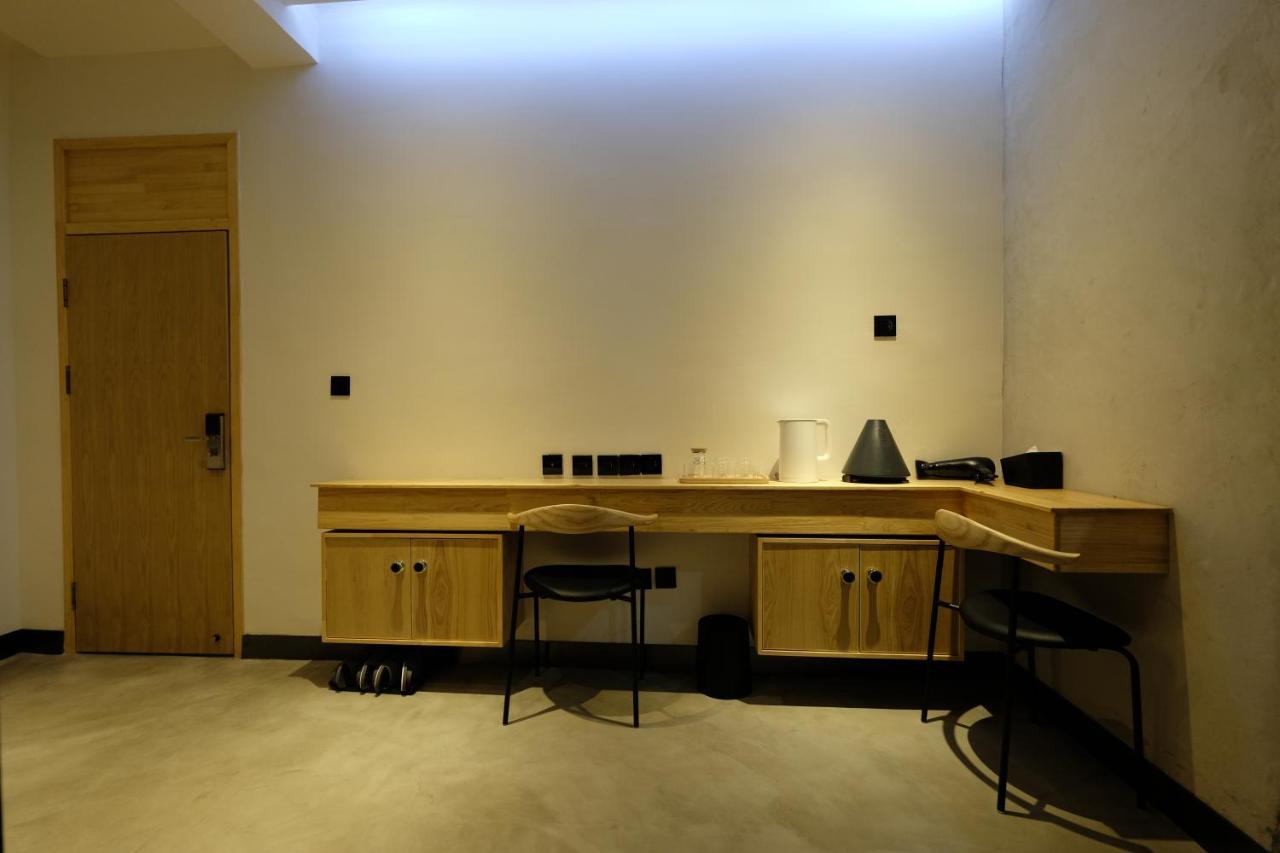 Dali Loft Travelling With Hostel エクステリア 写真