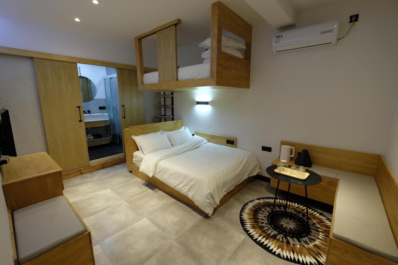 Dali Loft Travelling With Hostel エクステリア 写真